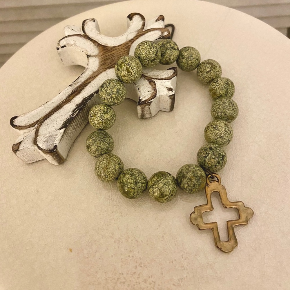 Handmade Green Beaded Cross Bracelet